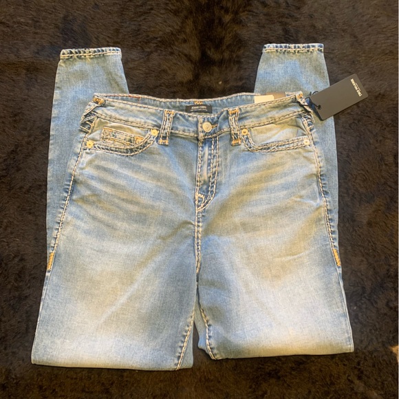 True Religion Jeans - Picture 5 of 6